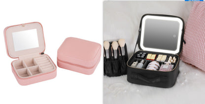 Fashionable LED Cosmetic Case for Organized Beauty on Go