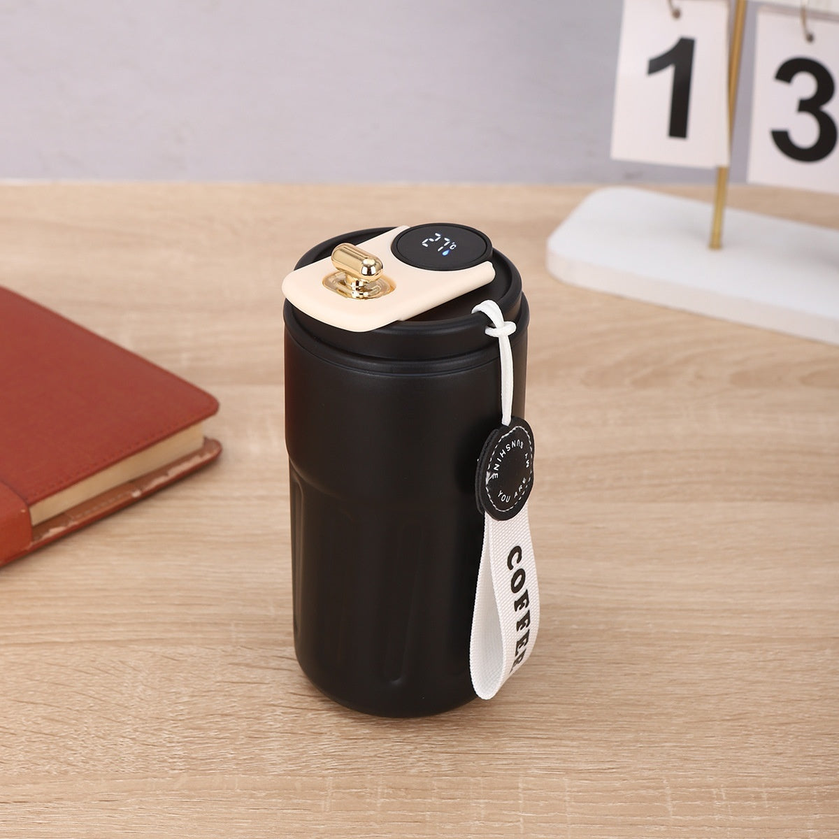 Smart Thermal Bottle – Keep Drinks Hot or Cold