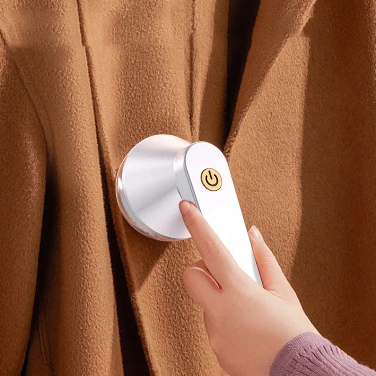 Handy Lint Cleaner — Revive Your Favorite Clothes!